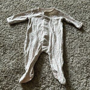 Magnetic me floral onesie size 3 to 6 months